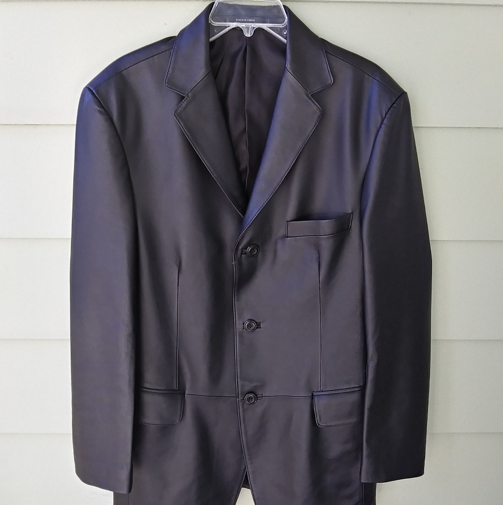 New Stafford Mens Black Genuine Leather Jacket Size Small 3 Buttons Pockets NWOT